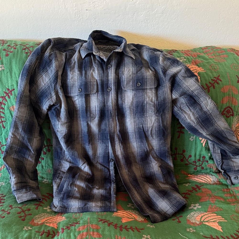 Large TALL Blue & Grey Button-Up Lined Flannel